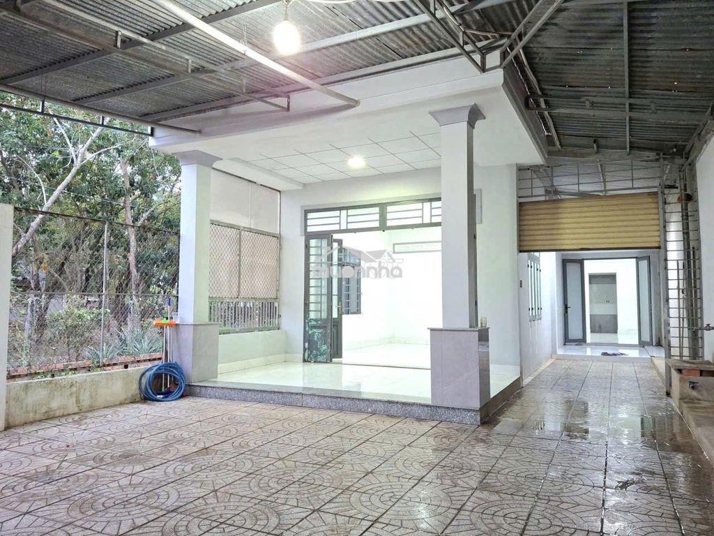 Bán căn nhà ở 1/ đ. lê minh nhựt - củ chi *dt:140m2 shr giá chốt 820tr - 2