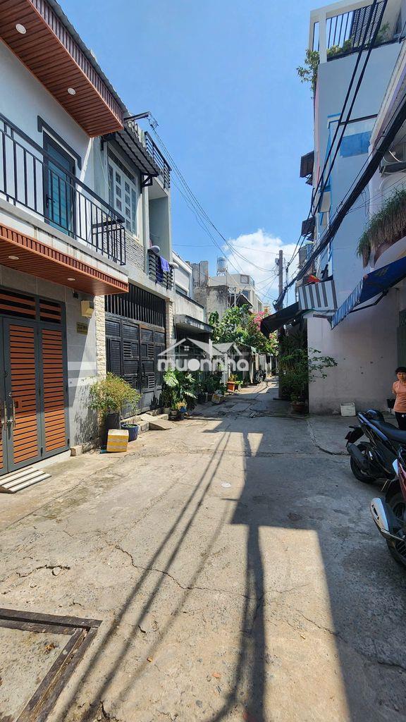 Cho thuê nhà nguyên căn hẻm 787 lạc long quân