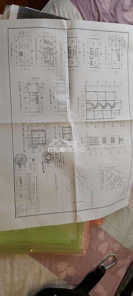 Bán nhà q1, đường trần hưng đạo, trong hẻm, nhà 4 tầng.