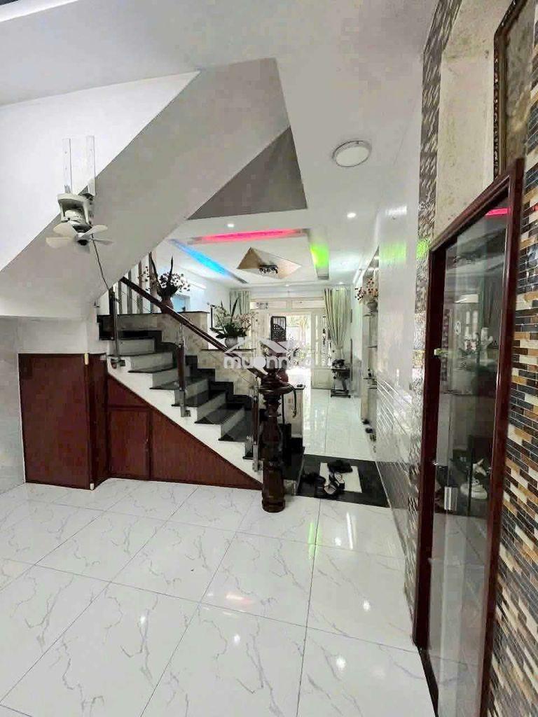 Cho thuê nhà 2 tầng mới đẹp - lâm thị hố, tân chánh hiệp - hẻm xe tải