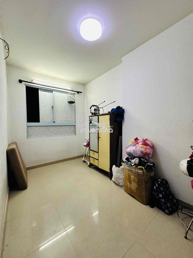 Cho thuê trọ gần 30 m2 - rộng rãi bình tân giá chỉ 2.5 triệu - 2