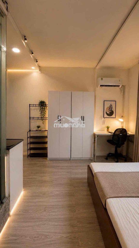 Cho thuê phòng cửa sổ sáng full nội thất phan văn hân gần hàng xanh - 2