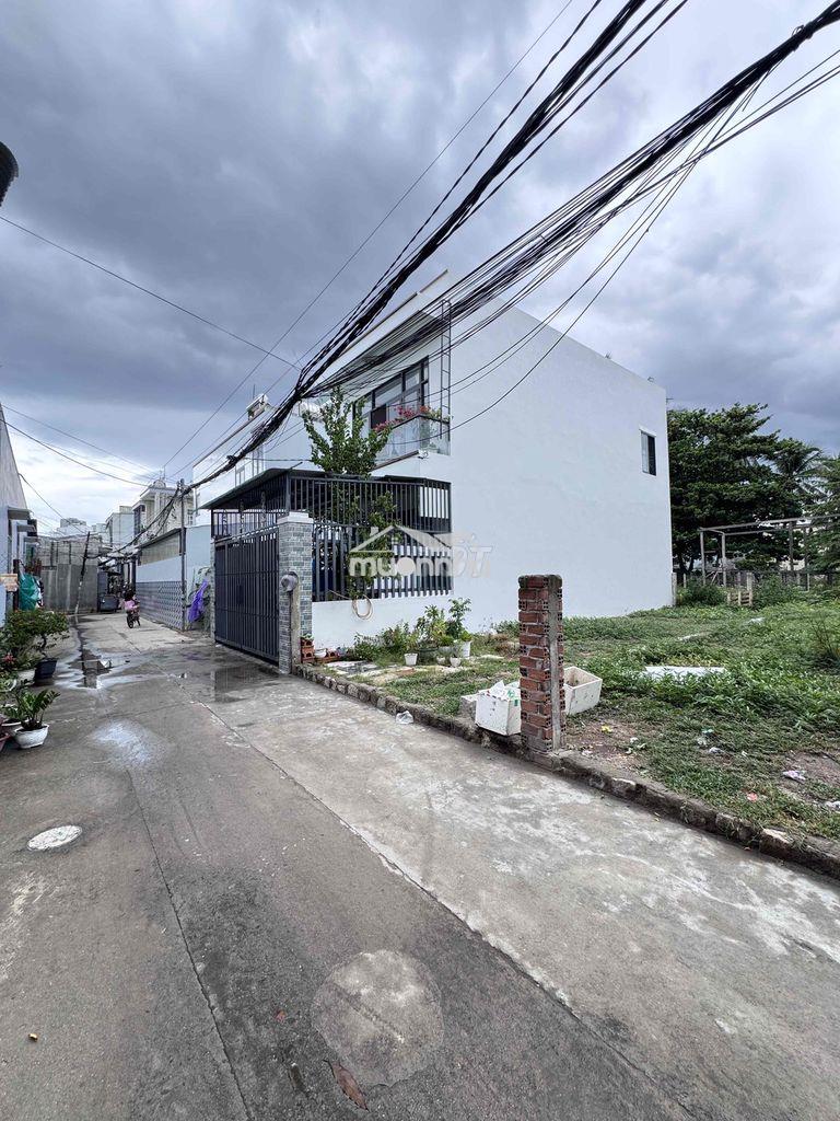 Bán đất trung tâm nha trang gần chợ đầm, biển. dt: 67m2 - giá: 2tỷ600 - 2