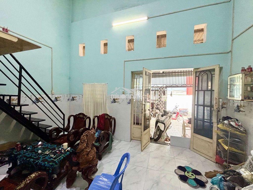 Nhà chính chủ 1 gần ql13- ngang 6.5m – hẻm xe tải – 102m²- hơn 7 tỷ - 2