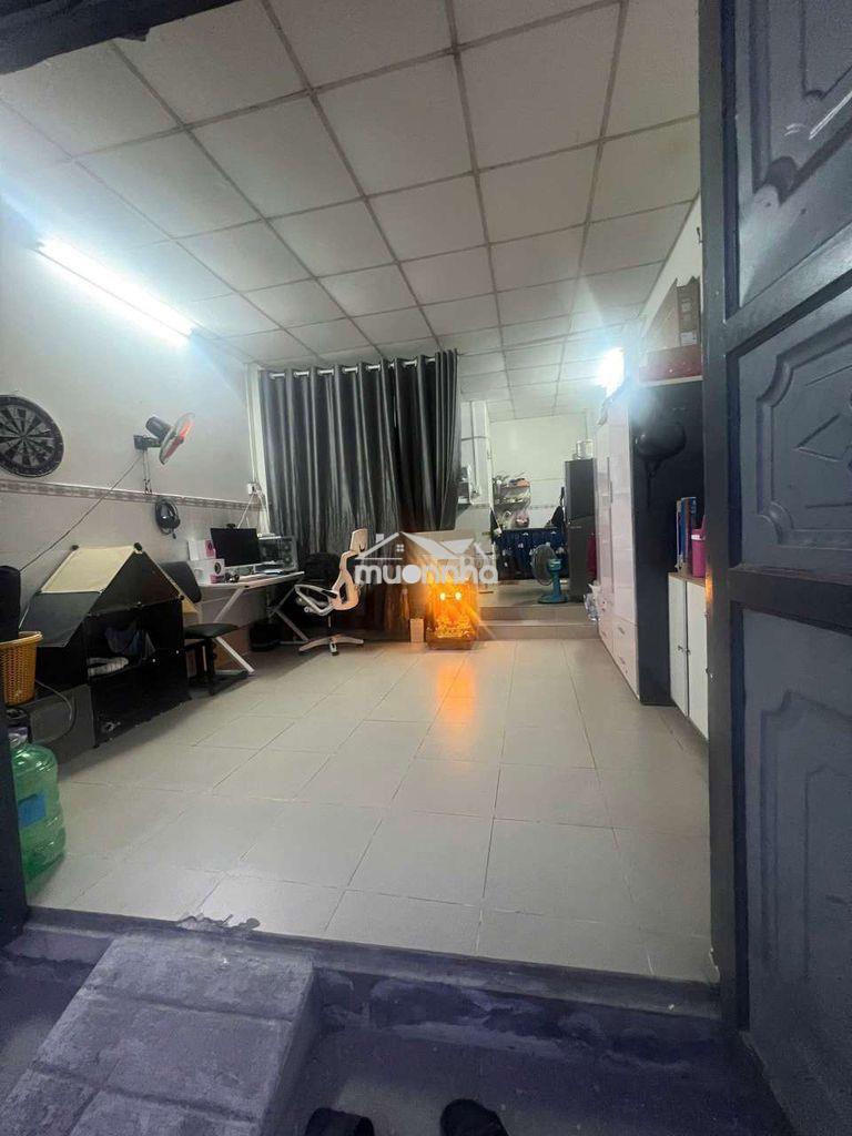 Cho thuê phòng trọ 32m2 đường 6m