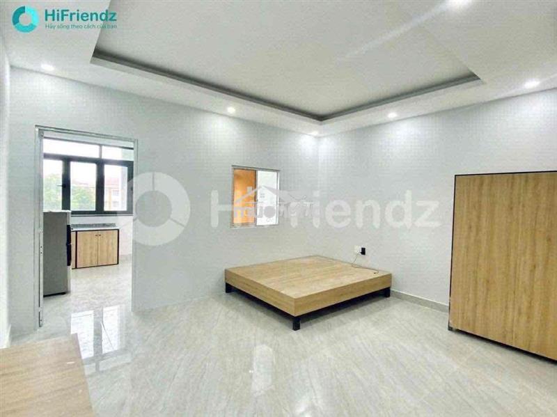 Cho thuê phòng tách bếp siêu rộng full nt tiện qua đh ueh , đh vhu -hf