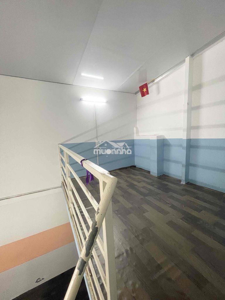 Phòng duplex gác cao ko đụng đầu - 4