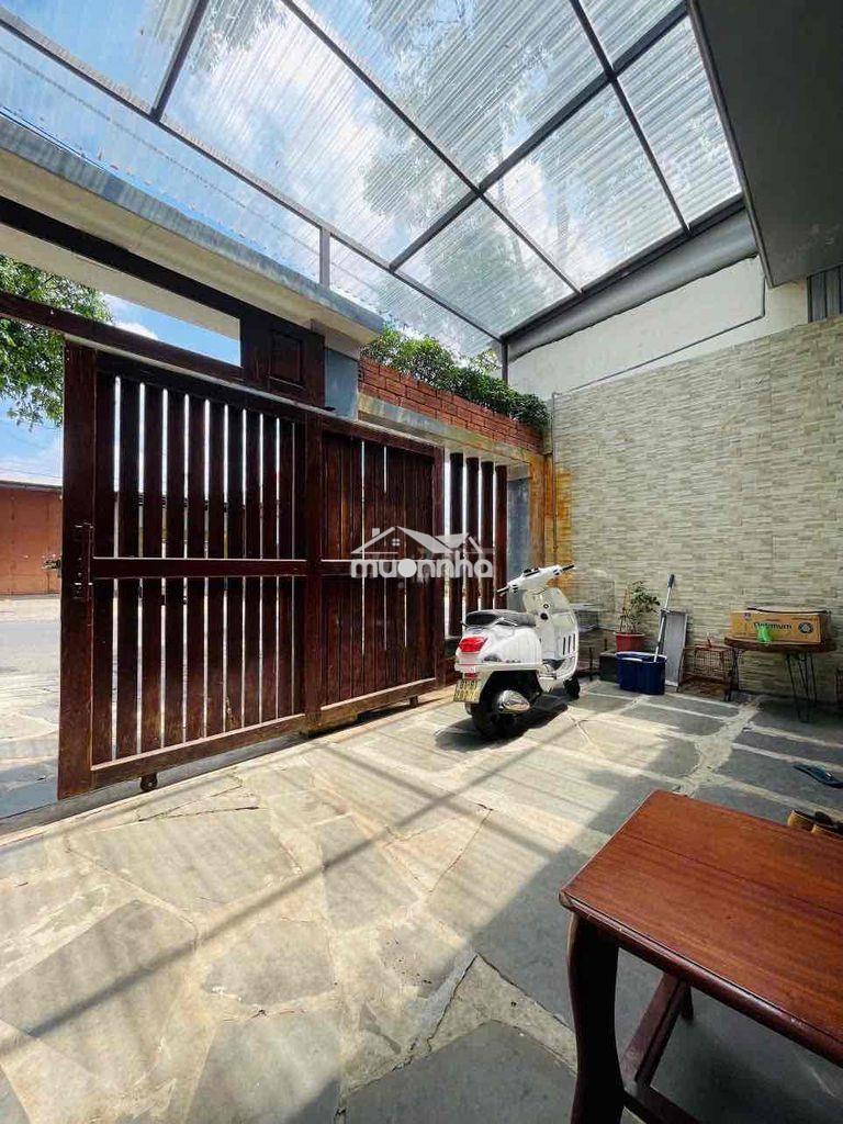 Nhượng lại căn nhà tâm huyết mặt tiền nguyễn đường, gần cv diên hồng