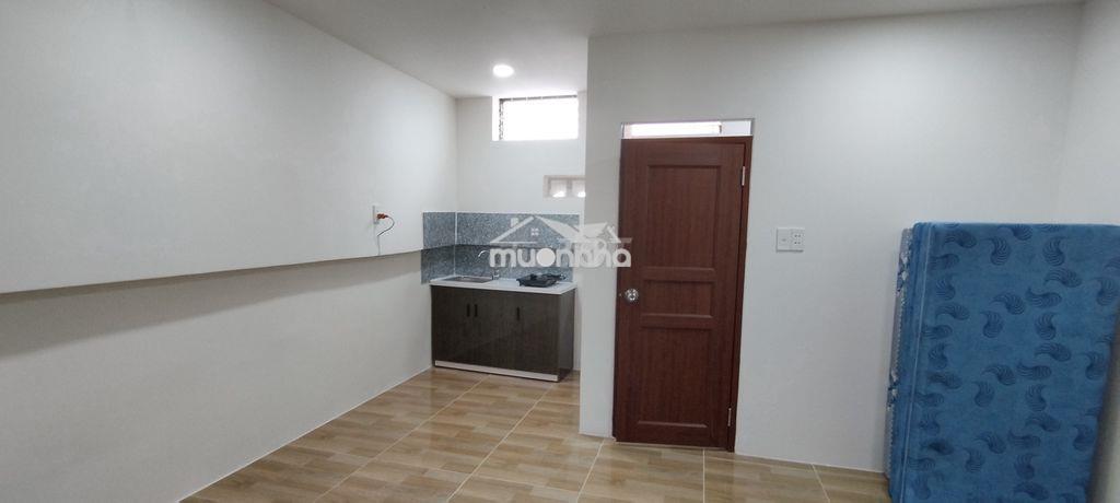 Căn hộ dịch vụ trung tâm quận 3 , khóa vân tay và điện thoại giờ tự do - 3
