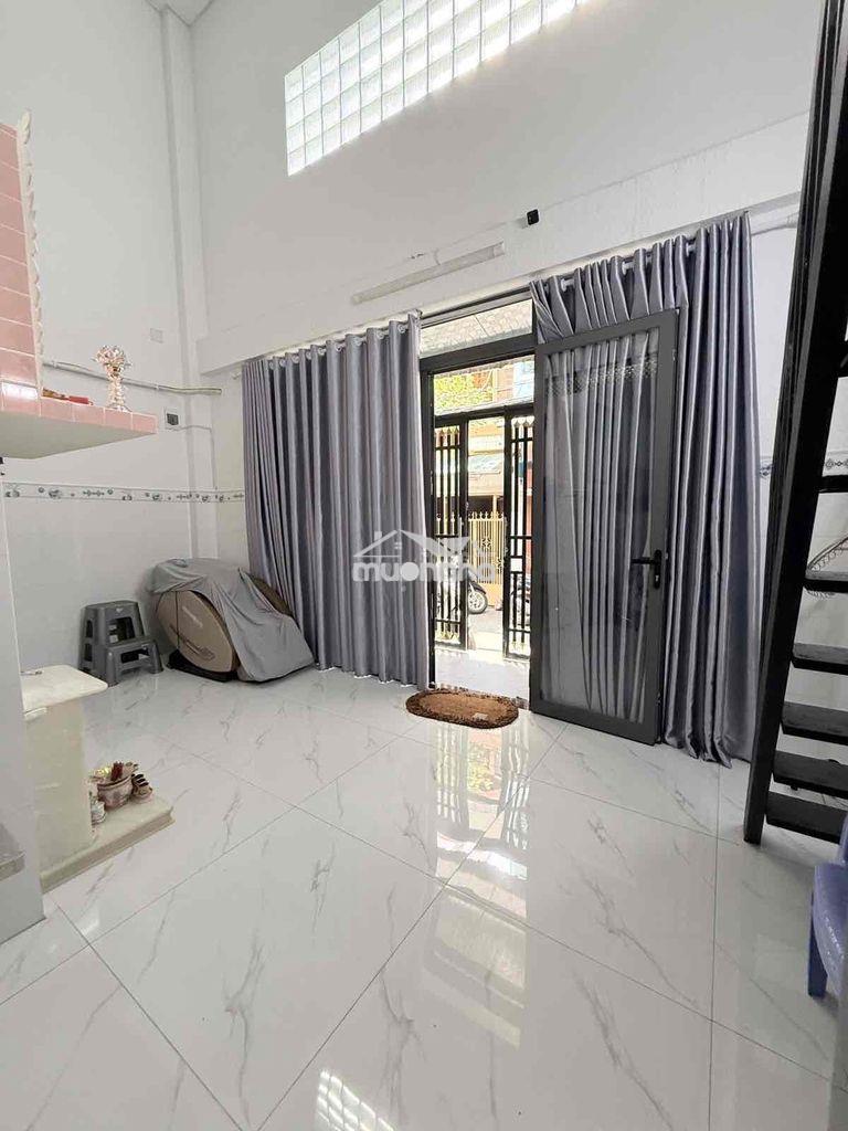 Nhà ở cách mặt tiền 2 căn, thuận tiện đi chuyển ☺️ - 2
