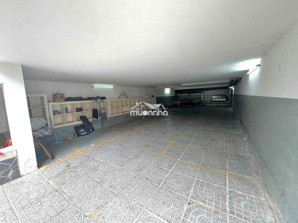 Nhà đẹp 1t3l gồm 5pn ngay nhà hàng bên sông_gigamall thủ đức - 3
