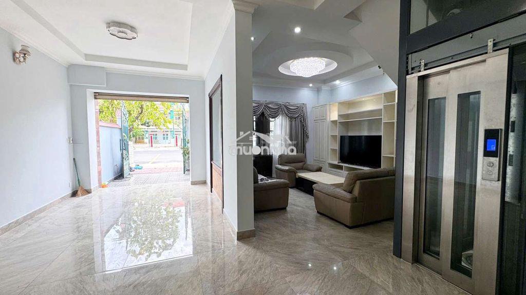 Nguyên căn mặt tiền phú thuận – quận 7
💰 giá thuê: 50 triệu/tháng - 4