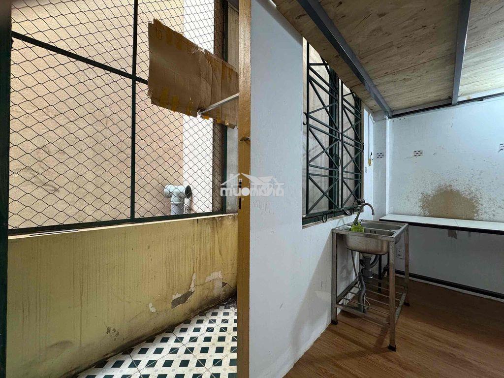 Cho thuê duplex ban công sát bên vạn hạnh mall huflit giá siêu ngon - 3