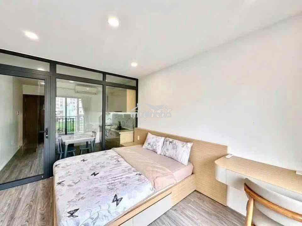 Căn hộ cao cấp chính chủ có thang máy và ban công - 3