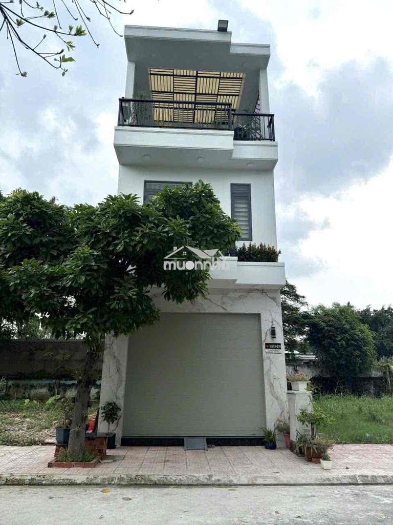 Bán nhà 1 trệt 2 lầu 3tỷ8 ngay trung tâm thuận giao