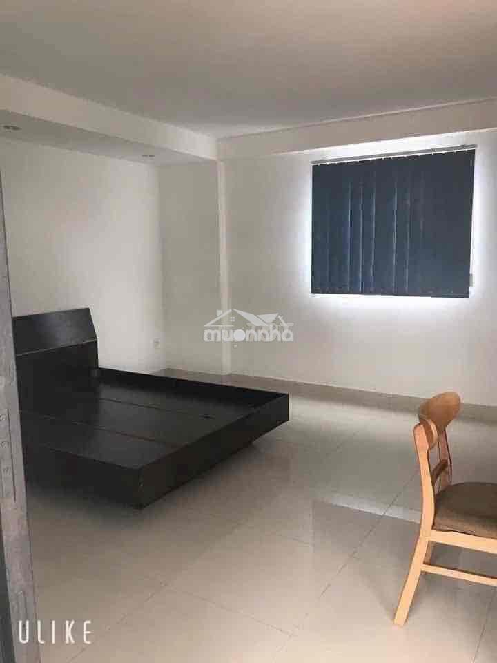 Chung cư -  trung tâm quận 1 - 2 pn- 2 wc - 100m2 - trống sẵn