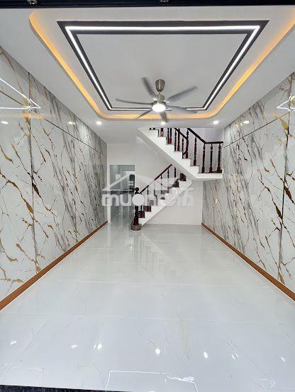 Bán nhà 1 trệt 1 lầu gần ngã tư đồi mồi dĩ an bình dương - 2