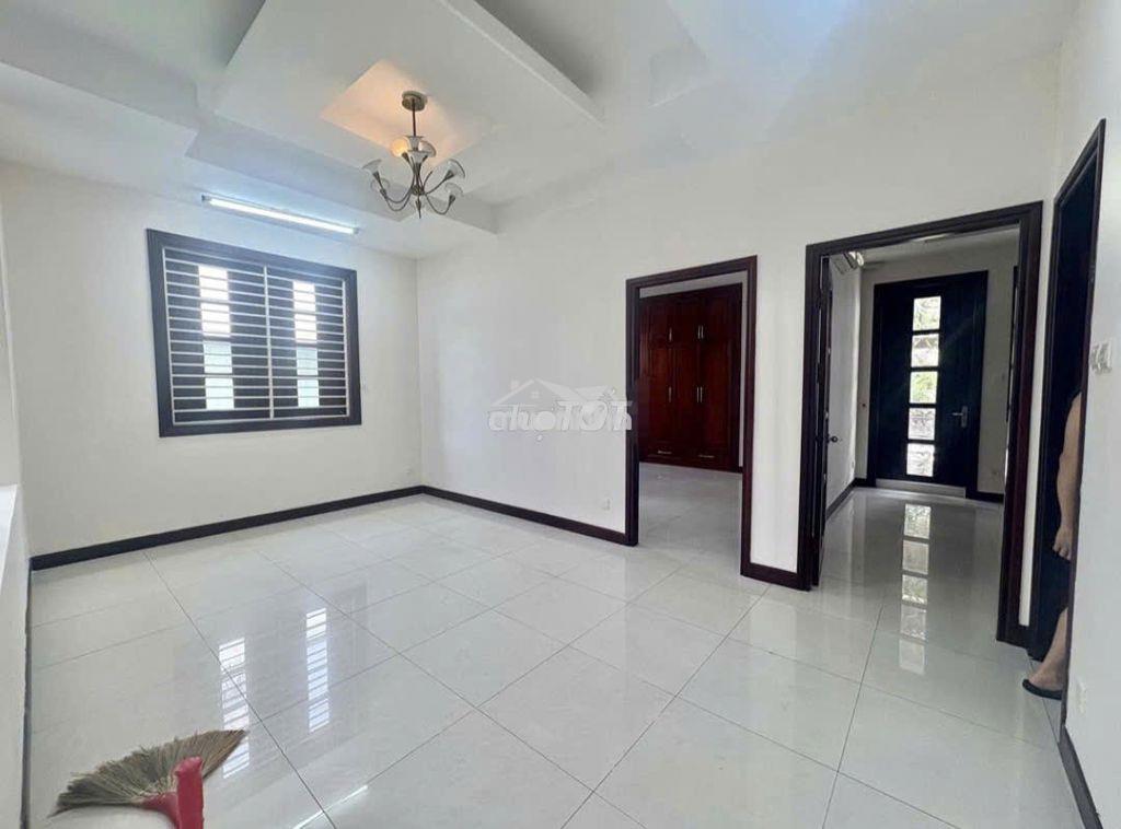 💥💯Biệt thự sân vườn khu tên lửa 10x20m 3 tầng 7pn gần coopmart, c.viên - 2