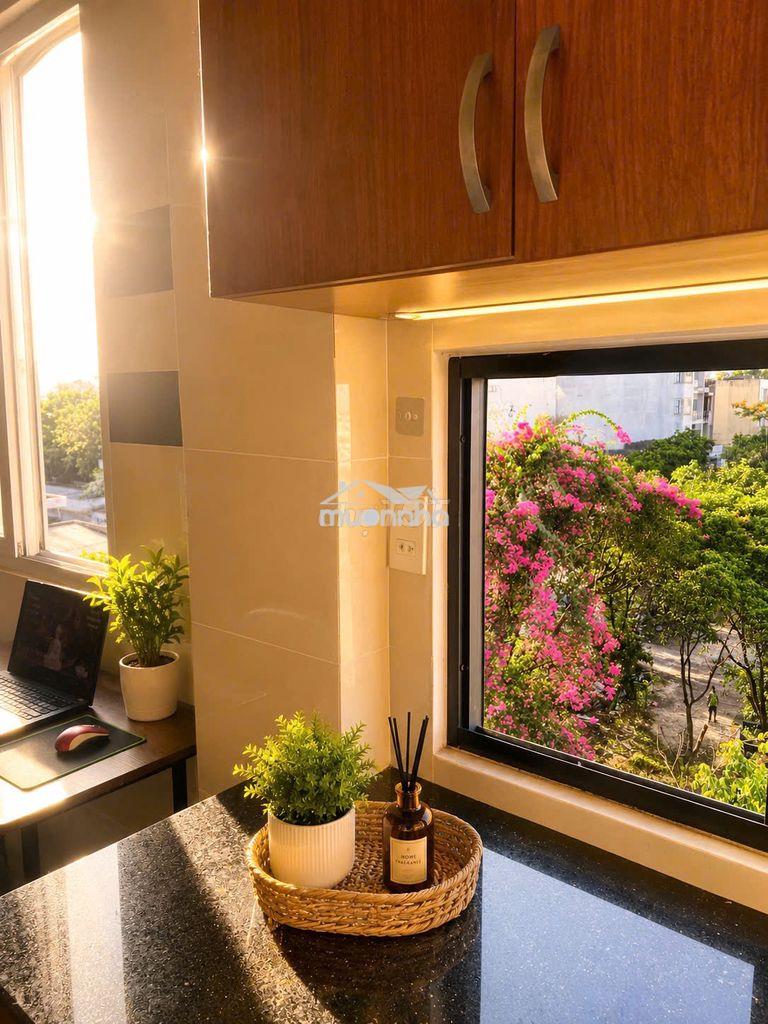 Cho thuê căn hộ quận 4 cửa sổ đón nắng - ngay cầu kênh tẻ - 4