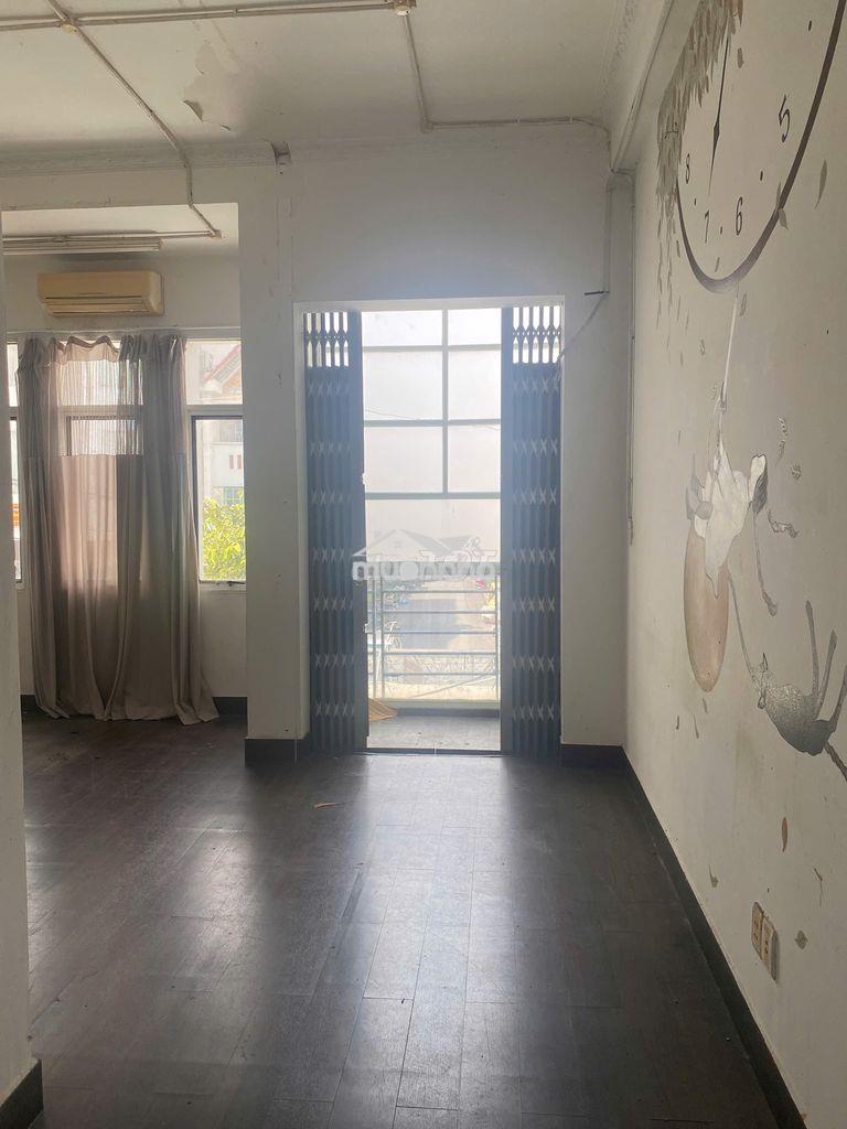 Nhà trọ mặt tiền - quận 7- cách chợ 500m - 4