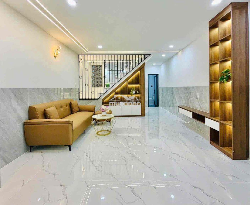 Nhà p10,q.trung 4m x 10.5m(nở h.4.30m)đúc 1lầu,full nội thất đầy đủ - 2