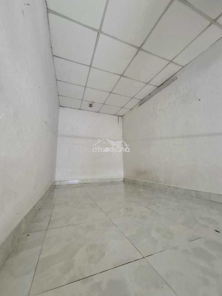 Cho thuê nhà nhỏ nguyên căn 23m2 sd, nguyễn sỹ sách tân bình,2 triệu 6 - 4