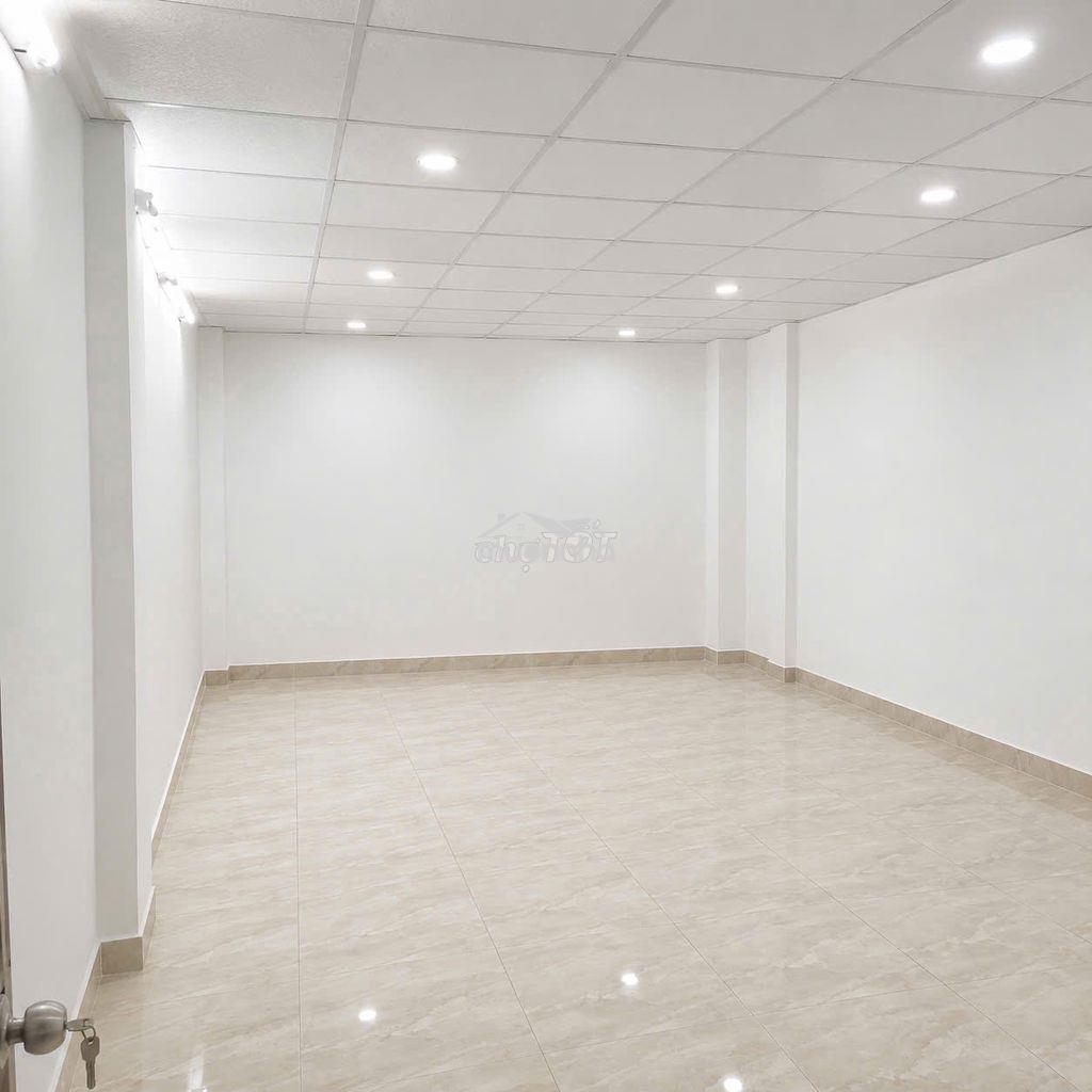 Cho thuê nhà mt thoại ngọc hầu, dt : 4x35, 2pn2wc, 18 tr - 3