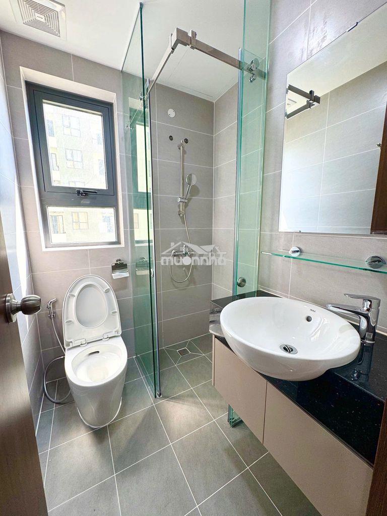 Cho thuê bcons 2pn2wc cách làng đại học 5 phút - view hồ bơi công viên - 4