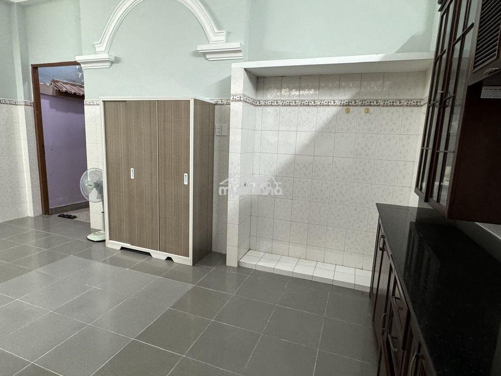 Phòng rộng, trong biệt thự bình lợi, full nội thất, ngay tầng trệt - 2