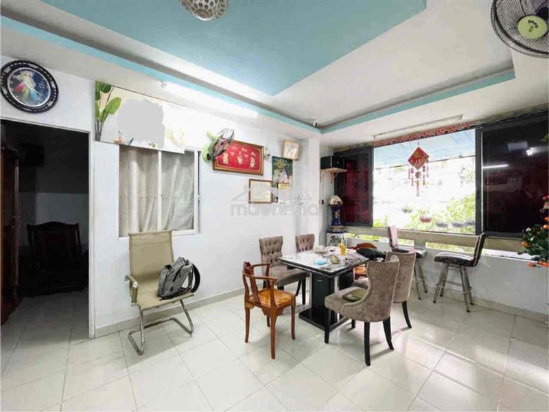 Chung cư tầng thấp đặng thái thân
