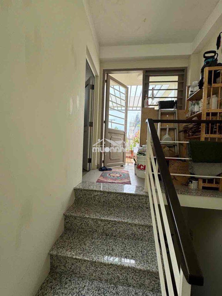 Cho thuê nhà 276/8 hai bà trưng phường tân định quận 1 - 4