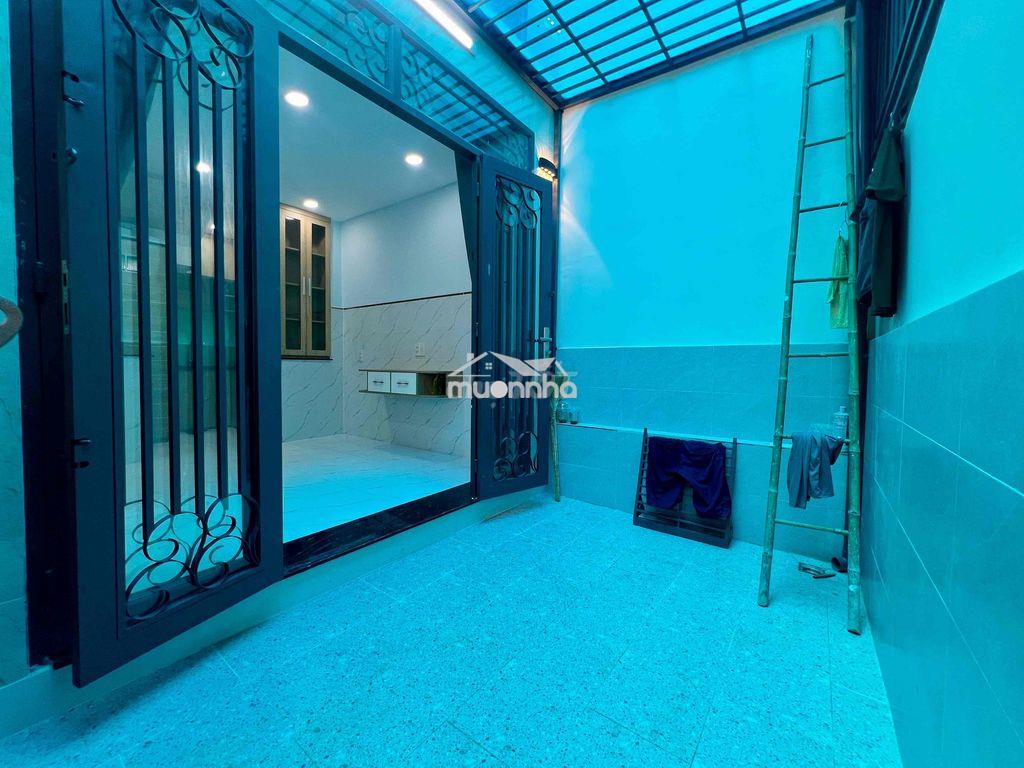 Nhỉnh 4 tỷ - sd: 80m – 4 tầng - 3pn – hẻm 3gac thông - nơ trang long, - 2