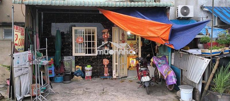 Nhà ngay trung tâm tân quy