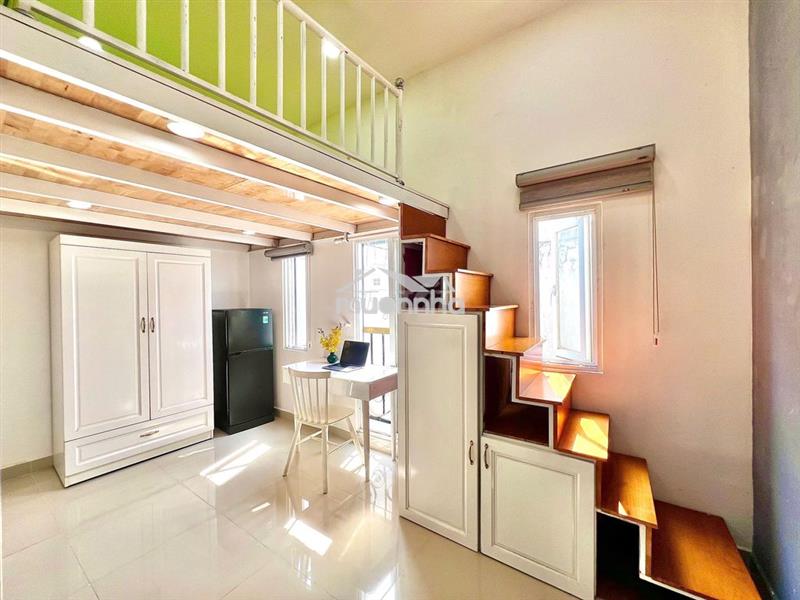 Gác lửng cửa sổ đón nắng - bình thới 5 phút tới sân vận động phú thọ