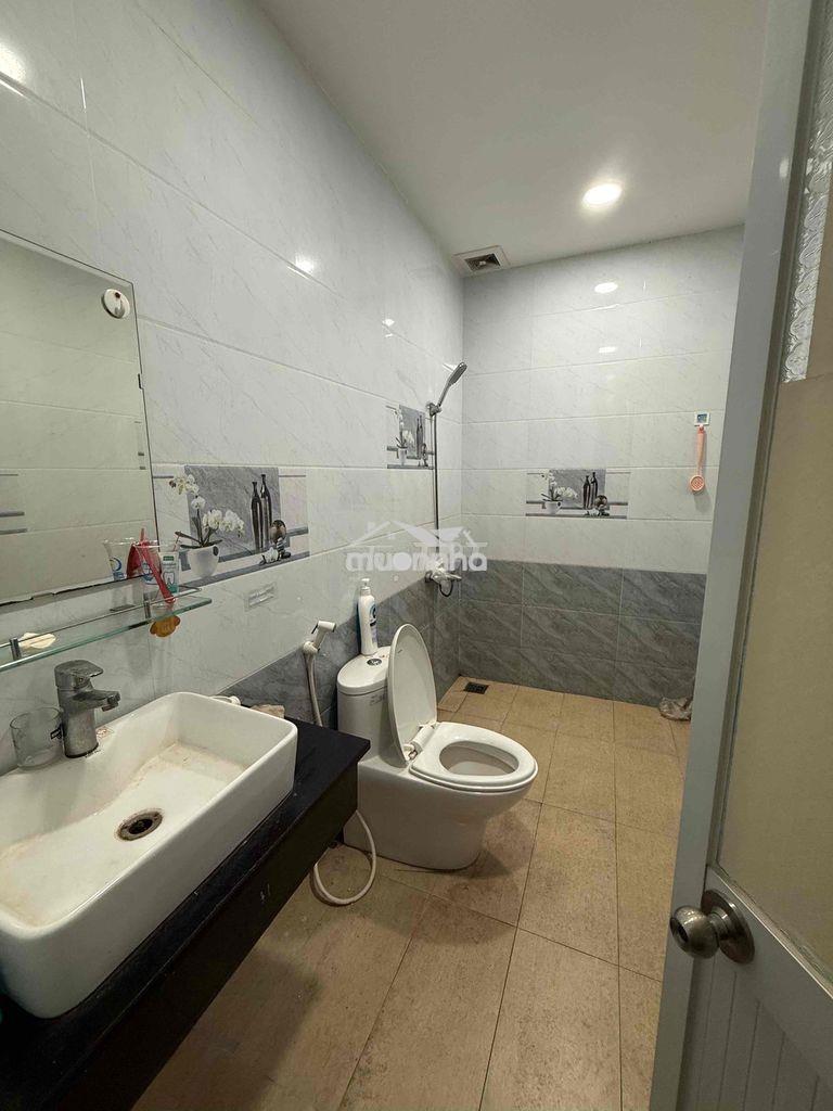 Cho thuê nguyên sàn khu cityland- có 2 phòng 2 máy lạnh - 3