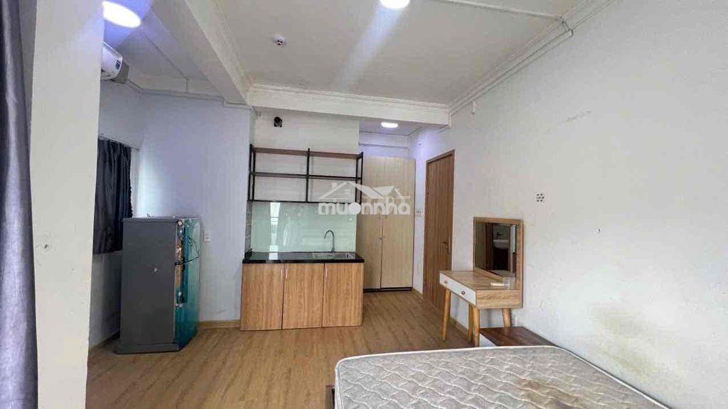 Cho thuê phòng studio ban công full nội thất ngay ngã tư phú nhuận - 2