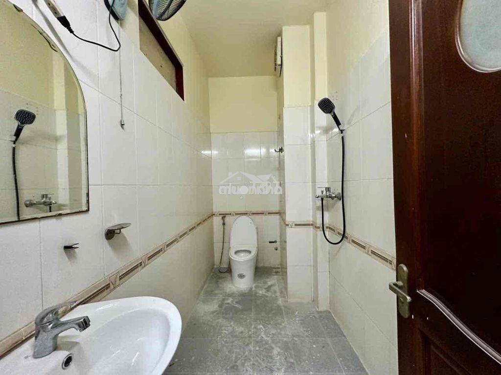 2pn tách bếp full nội thất ngay gần cv làng hoa - 4