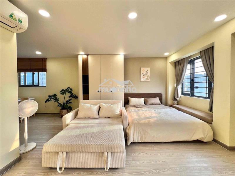 📍 Căn hộ penhouse hiện đại – ngay sát sân bay tân sơn nhất