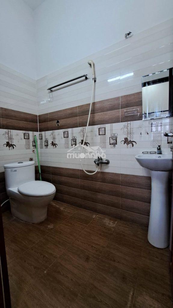 2 tỷ 500 cho anh chị cần nhà ở, gần trường mkt, lã xuân oai - 2