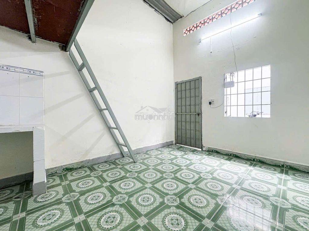 Cho thuê phòng gần cầu vượt ngã tư ga - 3