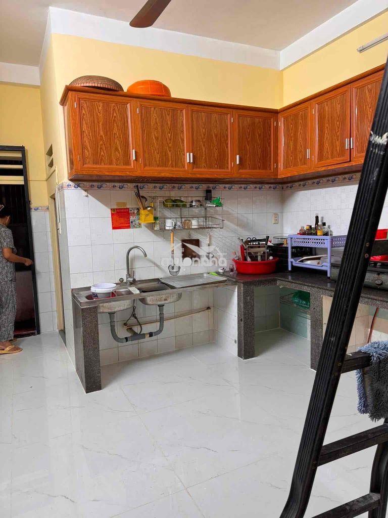 Cho thuê nguyên căn nhà mới hẻm xe hơi - 4