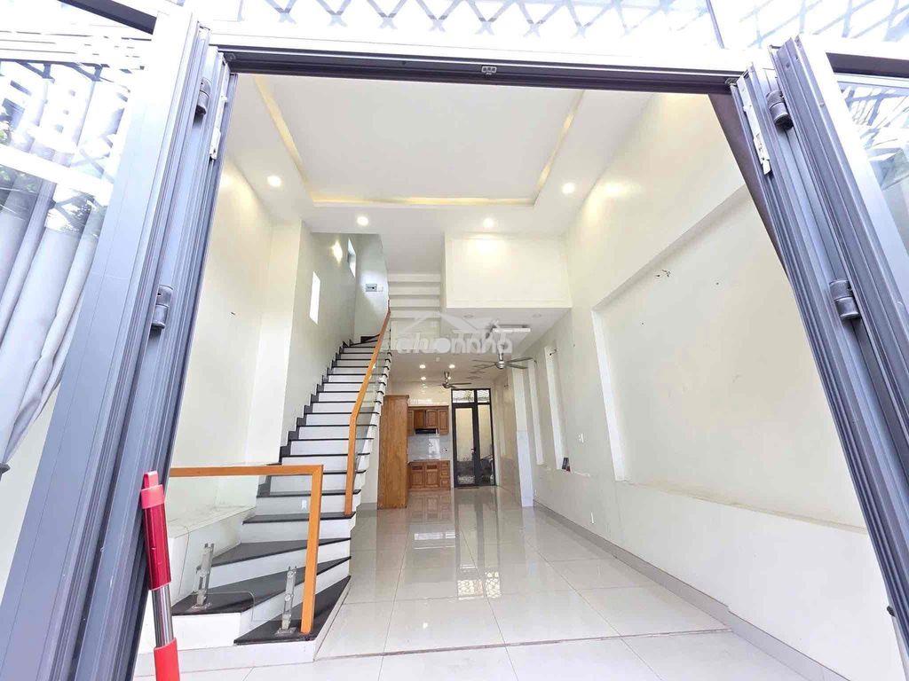 Đối diện vincom thủ đức- võ văn ngân linh chiểu nhà 2 lầu 4pn 4wc ở +v - 2