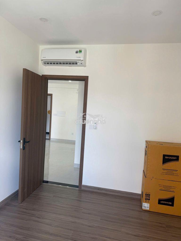 Cho thuê căn hộ 2pn đã lắp 2 máy lạnh view sông, ban công rộng - 2