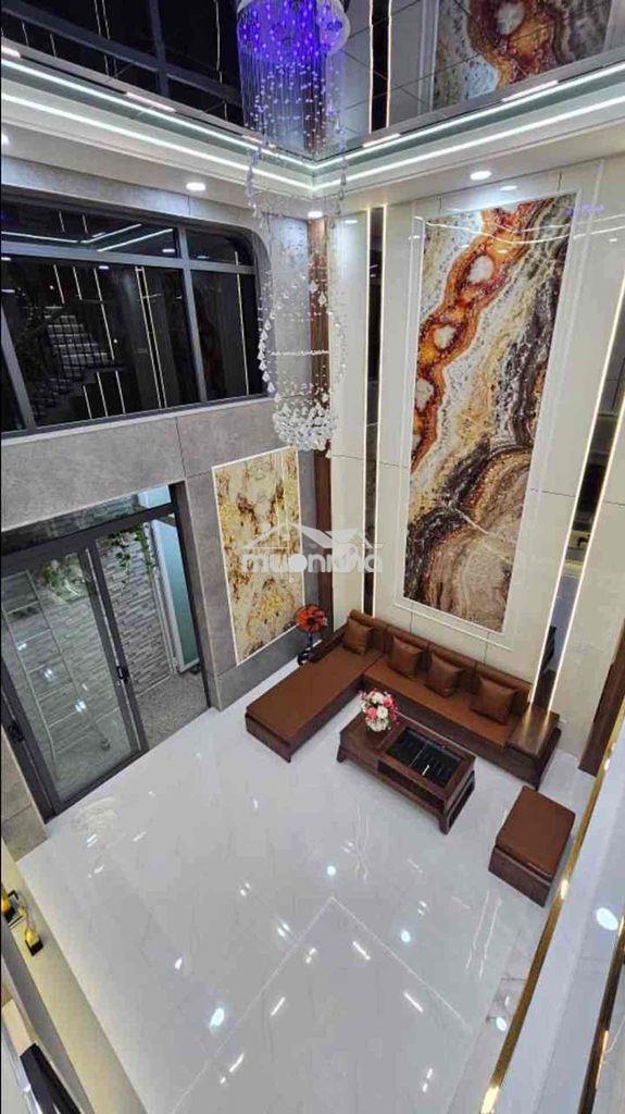 Nhà quang trung tặng nội thất cao cấp .5tầng .70m2 - 2