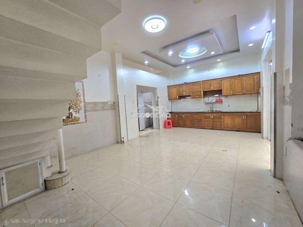 Cho thuê nhà nguyên căn lũy bán bích, tân phú, dt 8x8, 3 lầu,3pn - 2