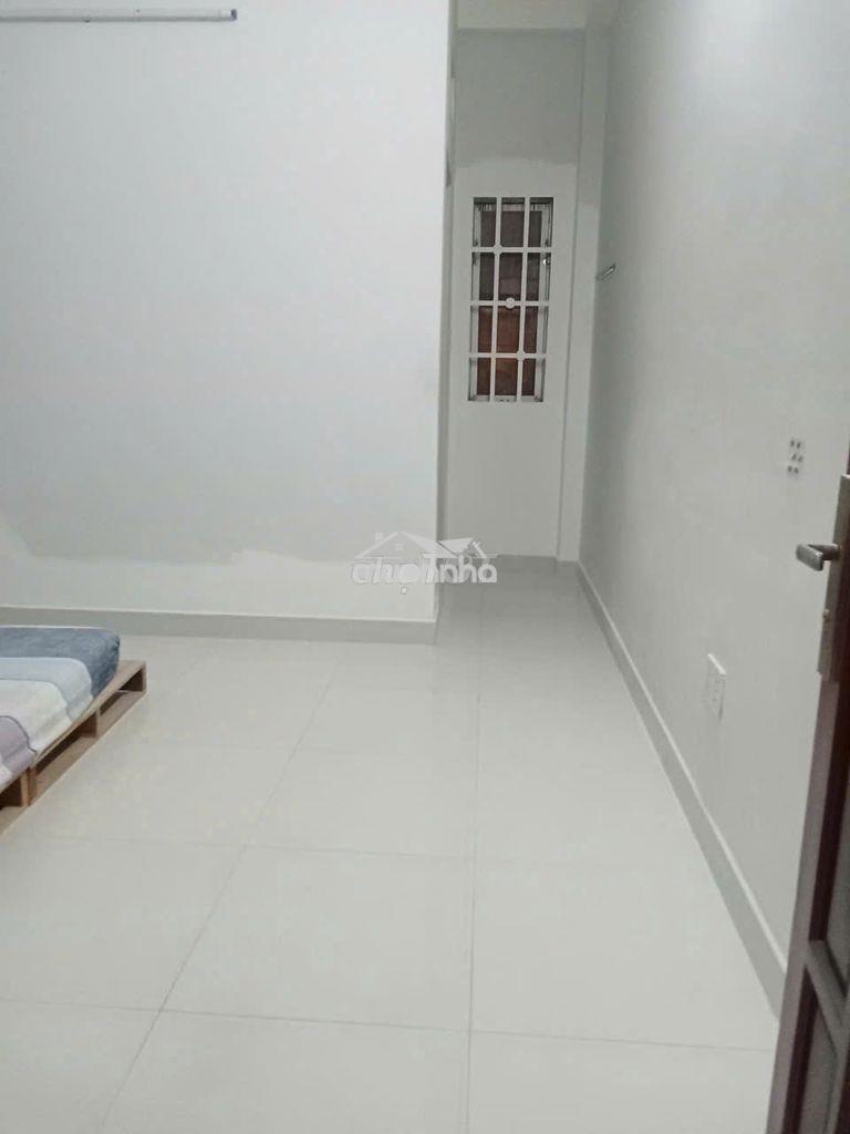Cho thuê phòng trọ nguyễn khoái quận 4 - 3
