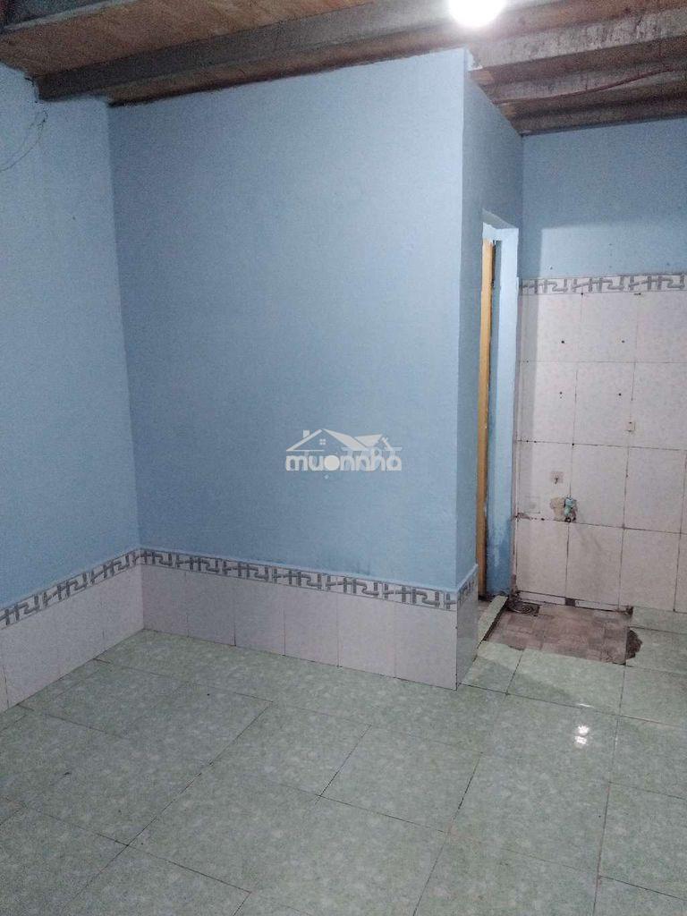 Nhà trọ cho thuê 15m2  - 3