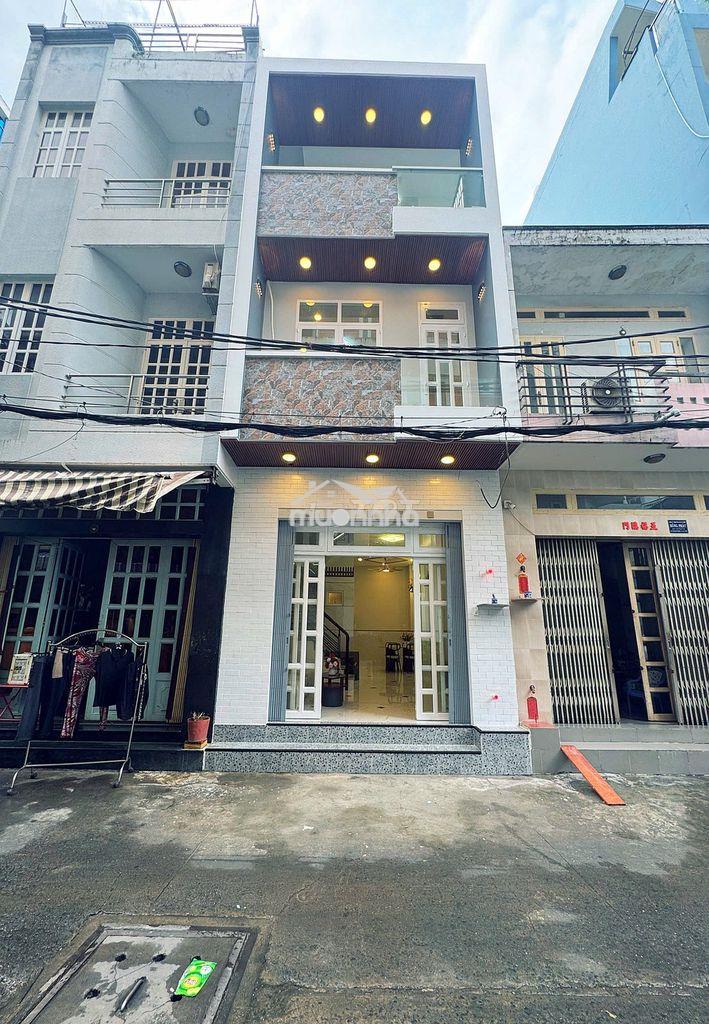 Nhà 3 lầu (4.5x10) hẻm xe tải 144 phạm văn chí