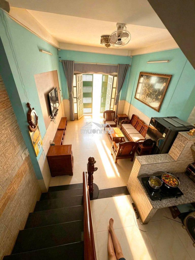 Ngay phan văn trị , bình thạnh, 40m2, 4 tầng, giá 5,xx - 3