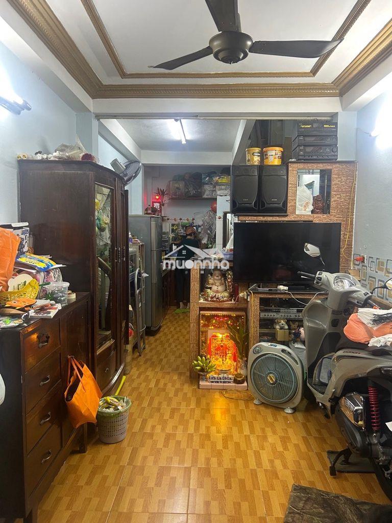 Nhà 24m - 3 tầng, cách võ văn kiệt vài bước chân, 5.7 tỷ